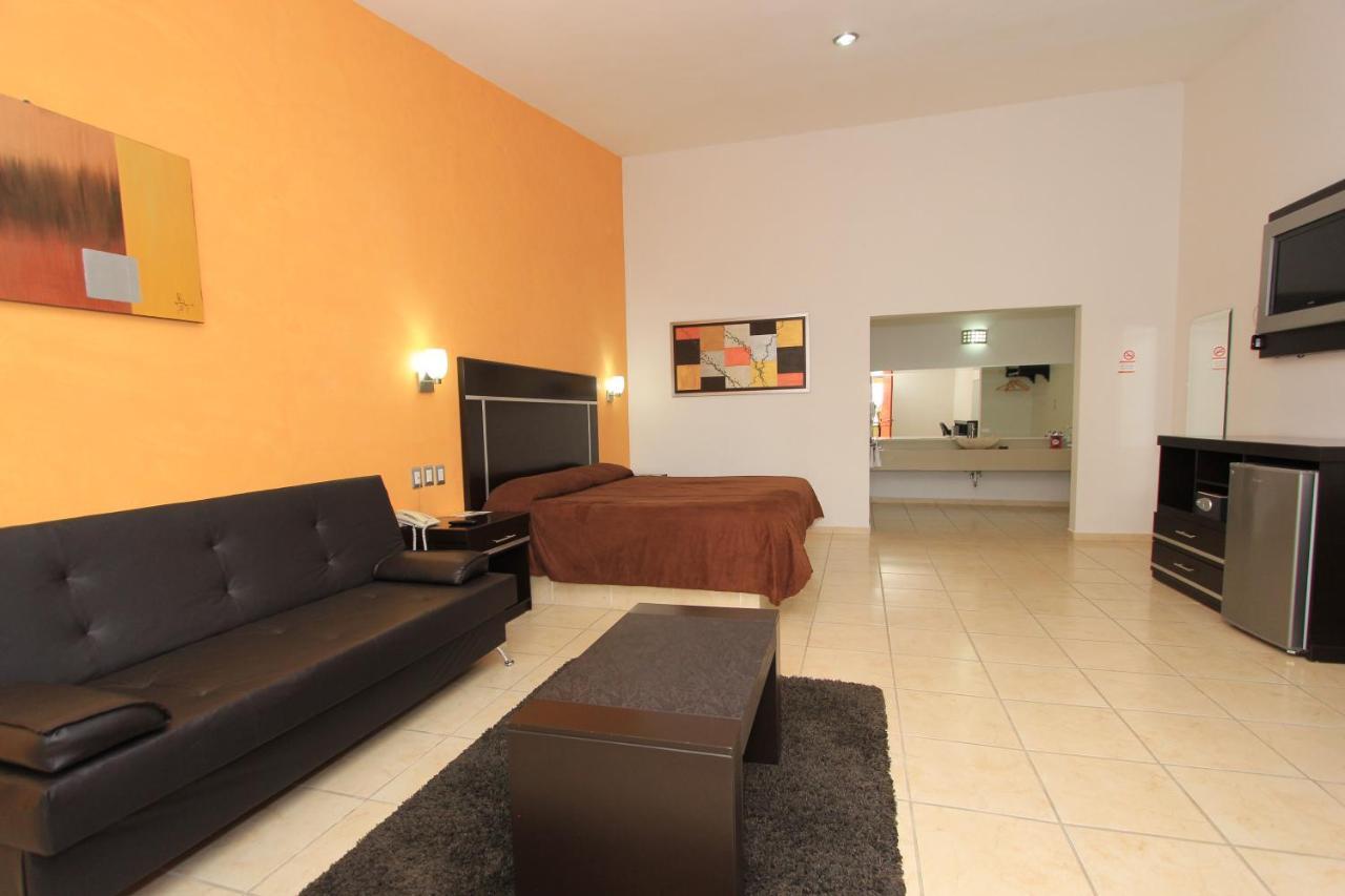 Hotel 5 inn Silao Buitenkant foto