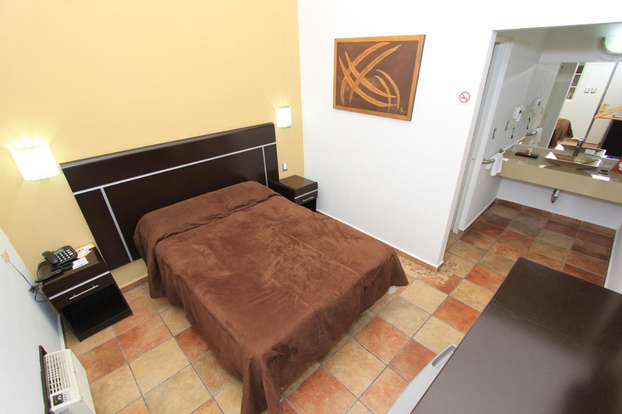Hotel 5 inn Silao Buitenkant foto