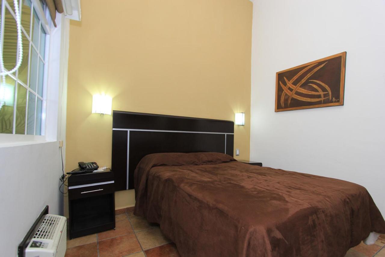 Hotel 5 inn Silao Buitenkant foto