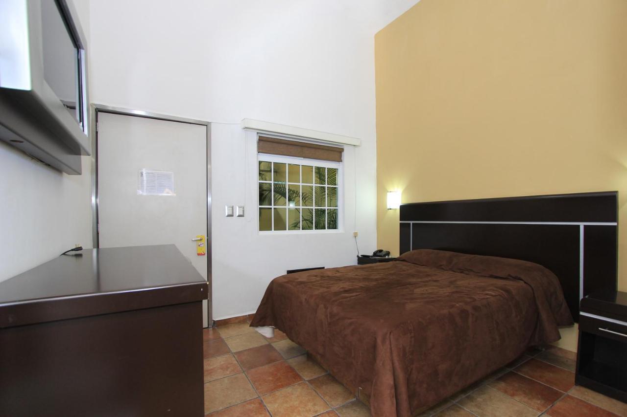 Hotel 5 inn Silao Buitenkant foto